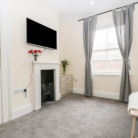 Appartamento 24 Baxtergate Whitby Esterno foto